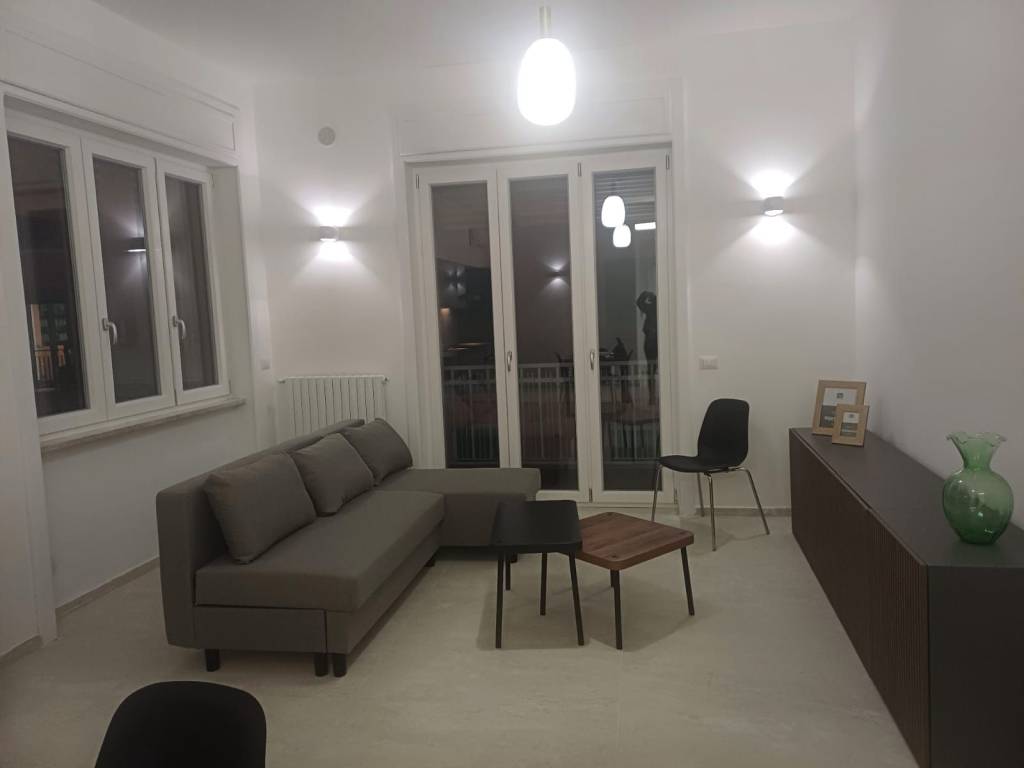 Appartamento a Salerno in Via Rocco Galdieri - Foto 3