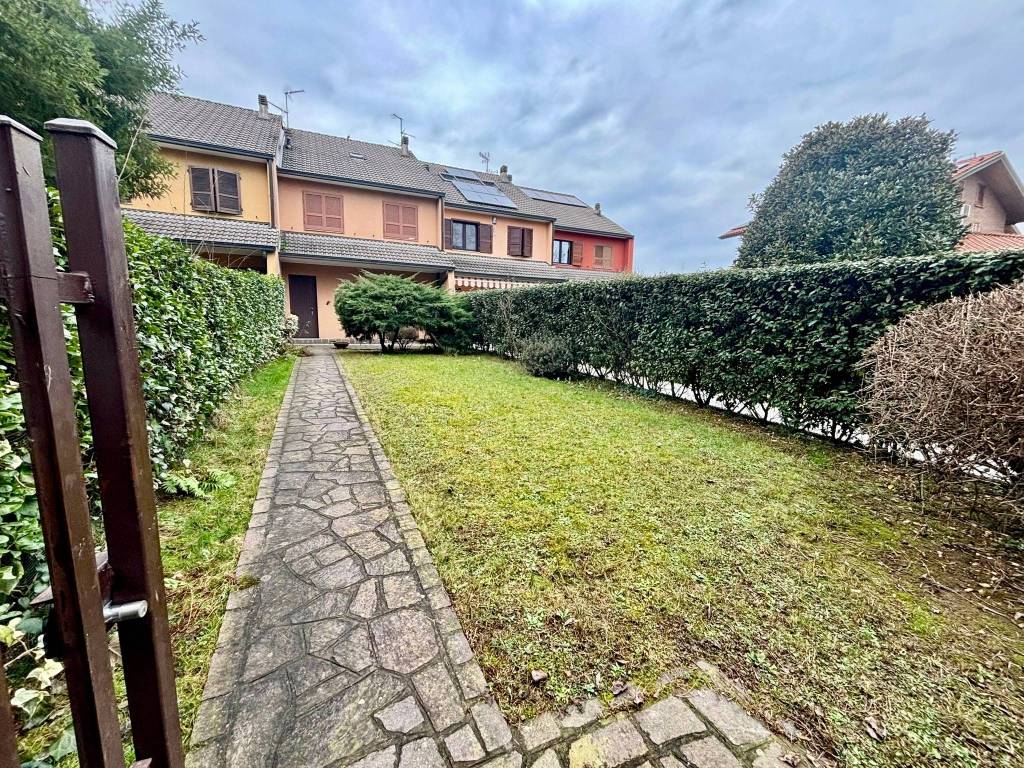 Villetta a schiera a Arese - Foto 2