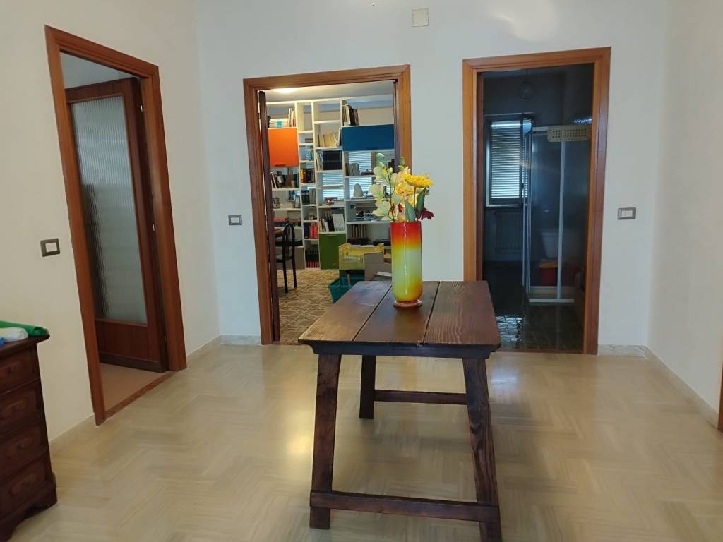 Appartamento a Cervaro in Via Noceromana - Foto 4