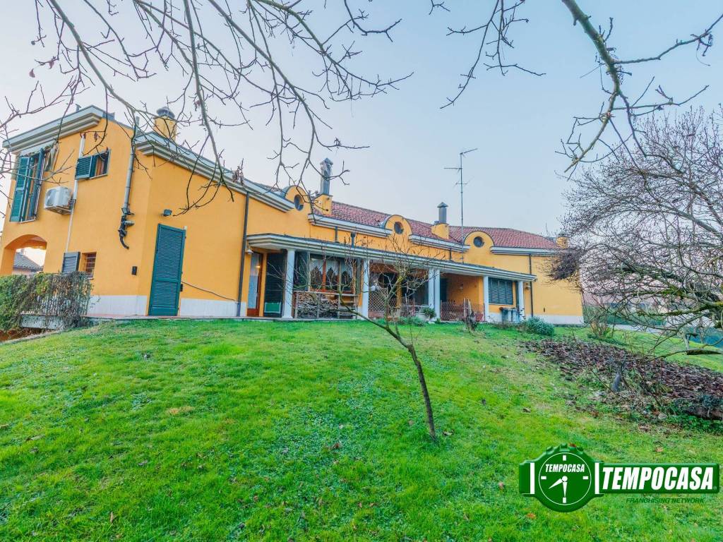 Villa a Torre d'isola in Via Riviera - Foto 3