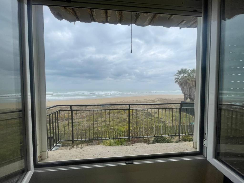 Appartamento a Martinsicuro in Lungomare Europa - Foto 2