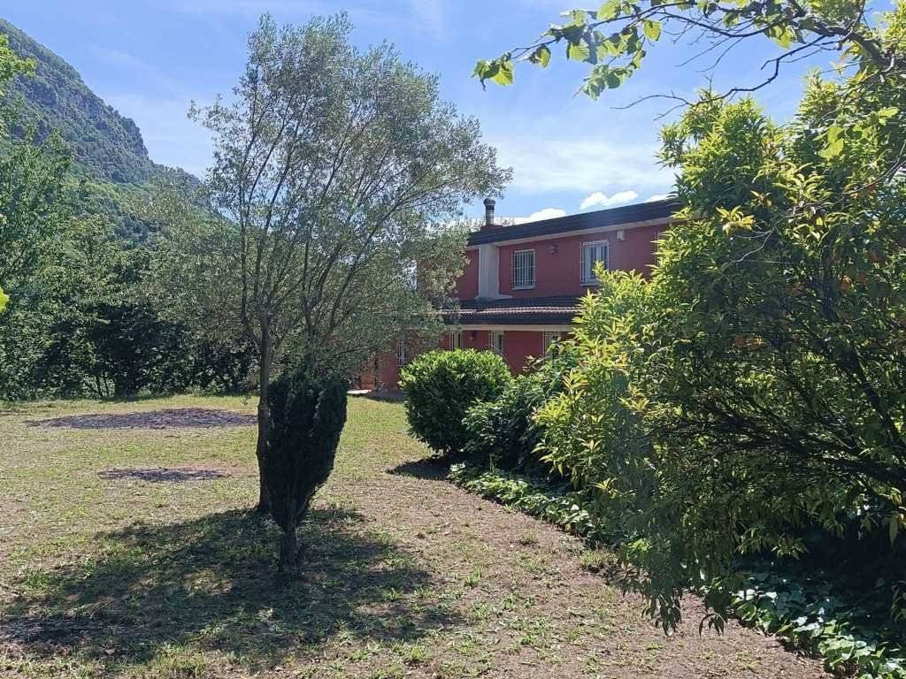 Villa a Forino in Via Giacomo Matteotti - Foto 2