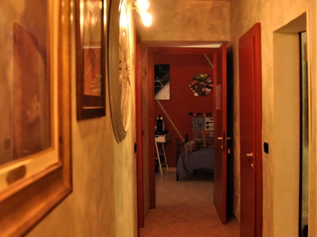 Casa indipendente a Mantova in via Principe Amedeo di Savoia - Foto 5