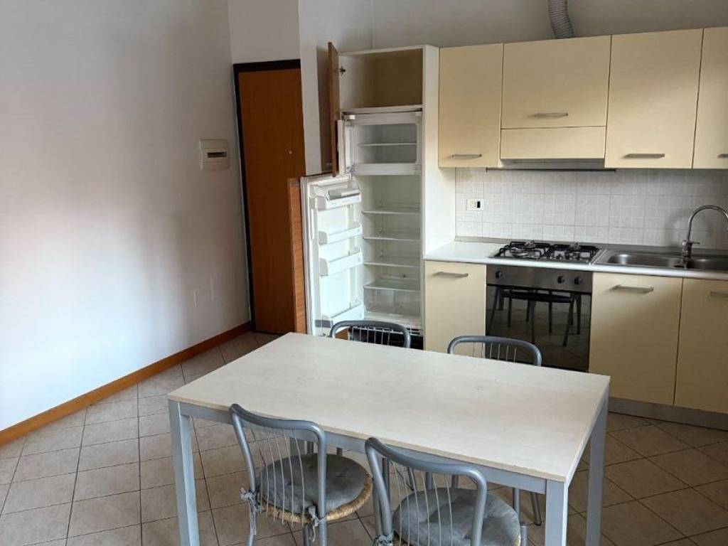 Appartamento a Bologna in Via Ferruccio Parri - Foto 2
