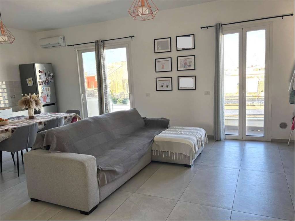 Appartamento a Lizzanello in via Piave, 39 - Foto 2