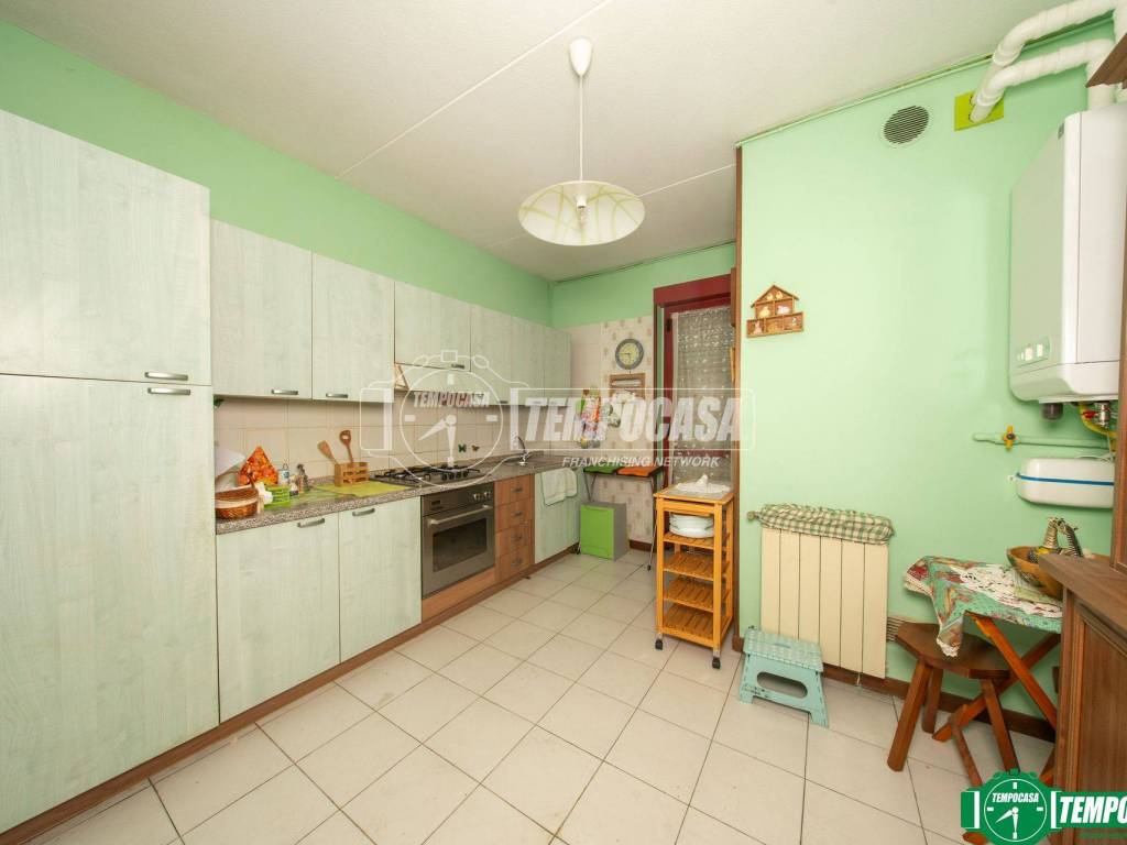 Appartamento a Arona in Via Monte Nero 10 - Foto 2