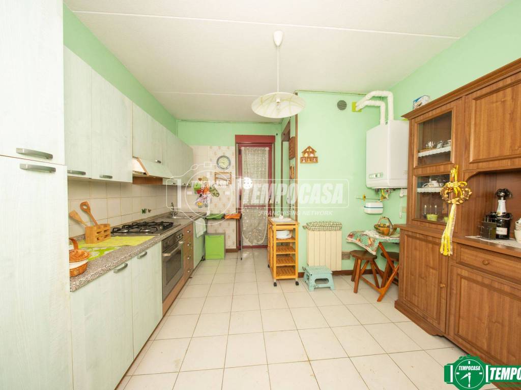 Appartamento a Arona in Via Monte Nero 10 - Foto 4