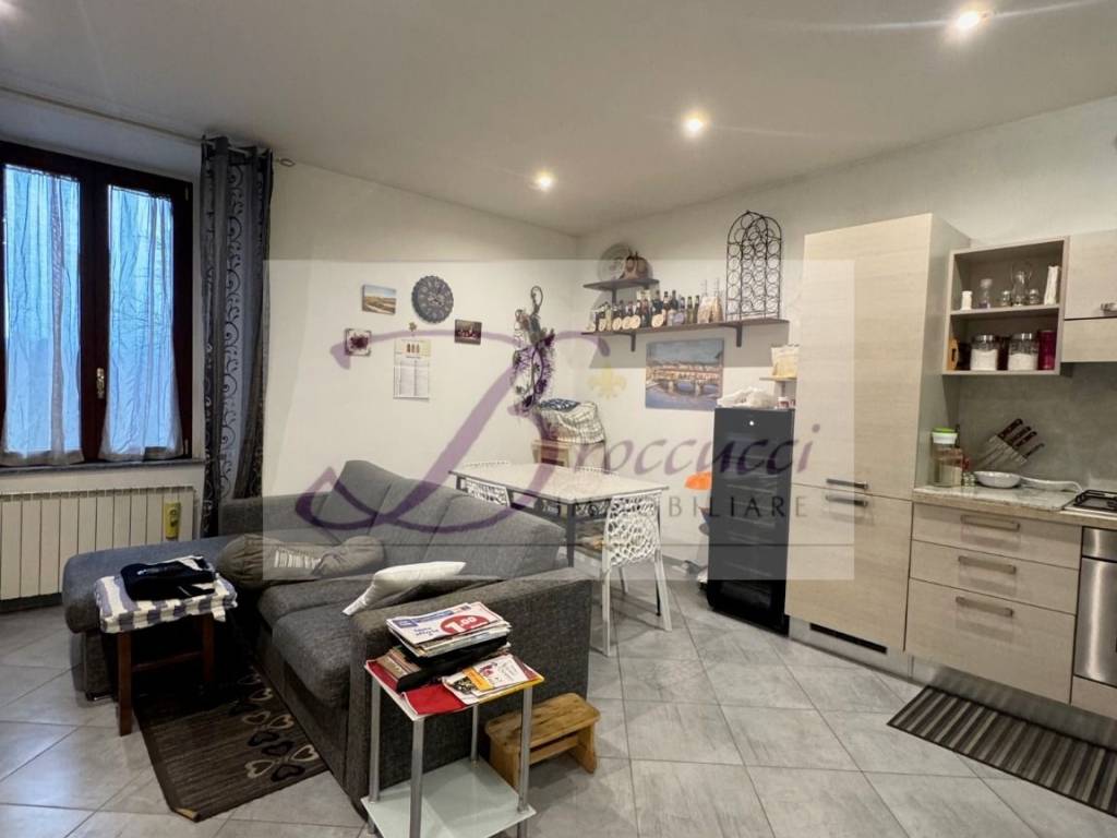 Appartamento a Bisuschio - Foto 4