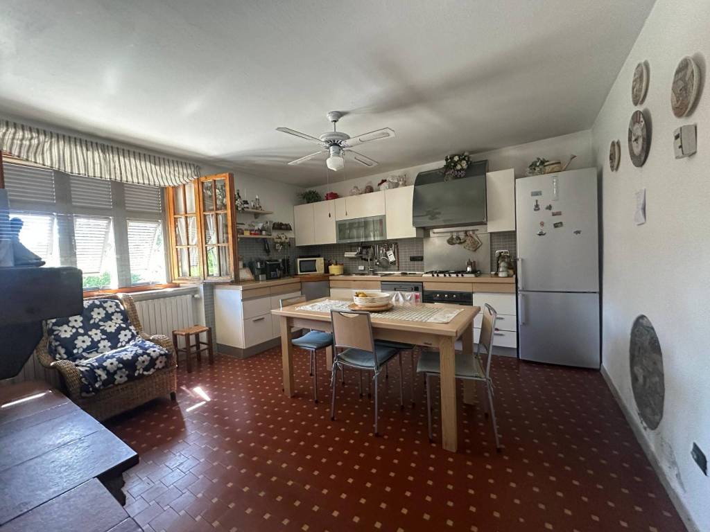 Villa a Castelnuovo magra in Via Olmarello, 27 - Foto 4