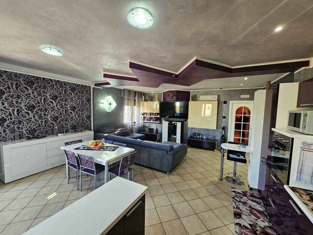 Appartamento a Catanzaro in Via Giovanni Patari - Foto 2