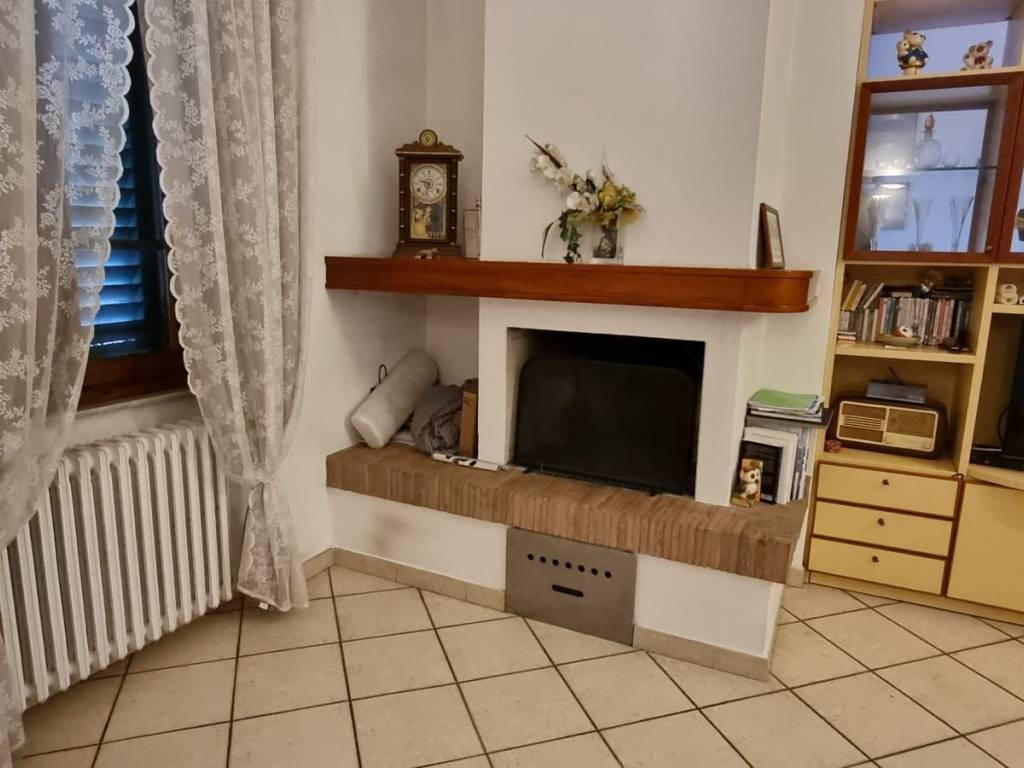 Appartamento a Buggiano in Piazza del Popolo - Foto 4