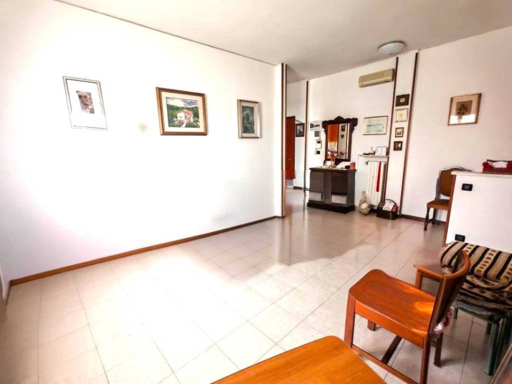 Appartamento a Verona in Via Toce, 1 - Foto 3