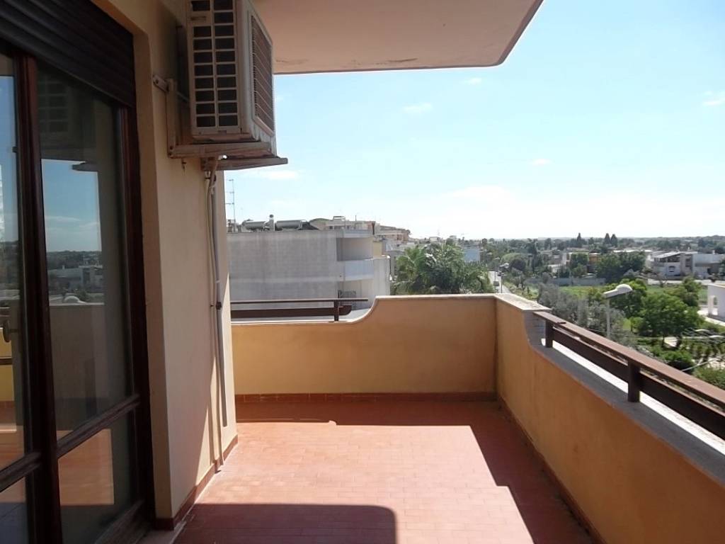 Appartamento a Matino in Viale Italia - Foto 2