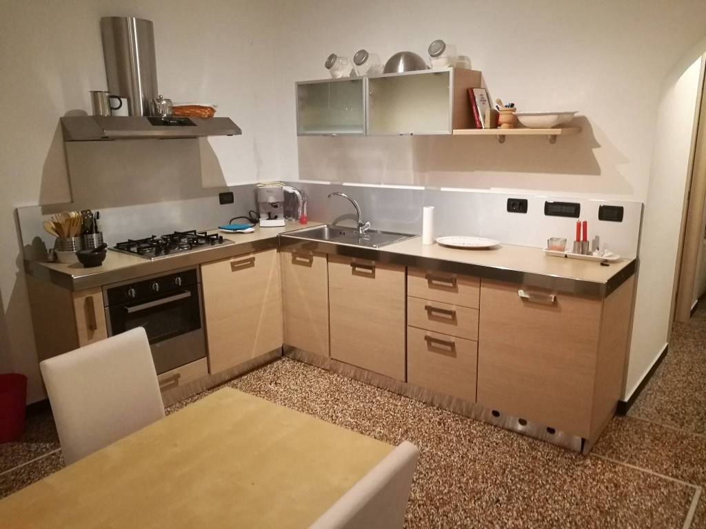 Appartamento a Genova in Via Sestri - Foto 2