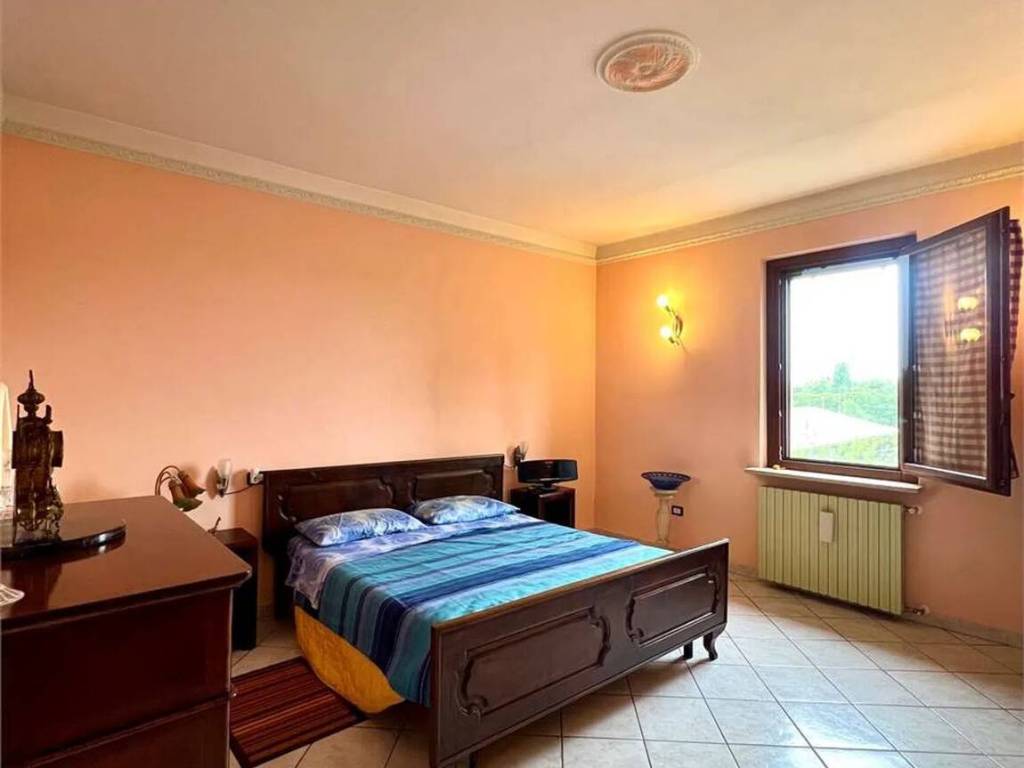 Appartamento a Mantova in Via Dei Ghisi, 4 - Foto 3