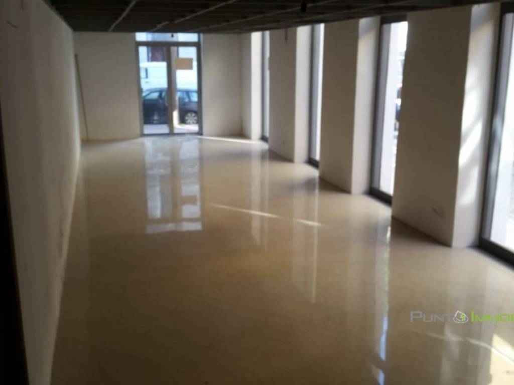 Immobile a Brindisi in corso umberto 121 - Foto 2