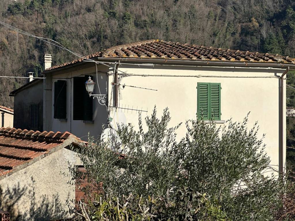 Villa a Marliana in Via Roma - Foto 2