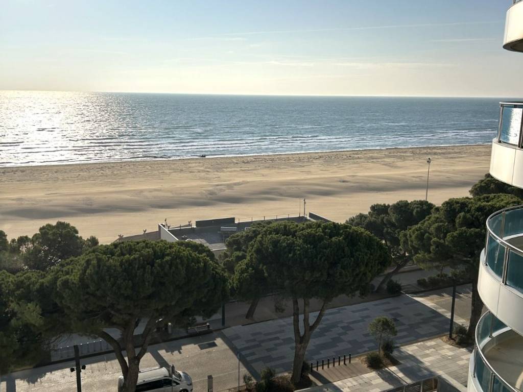 Appartamento a Lignano sabbiadoro in Via Lungomare Trieste, 108 - Foto 2