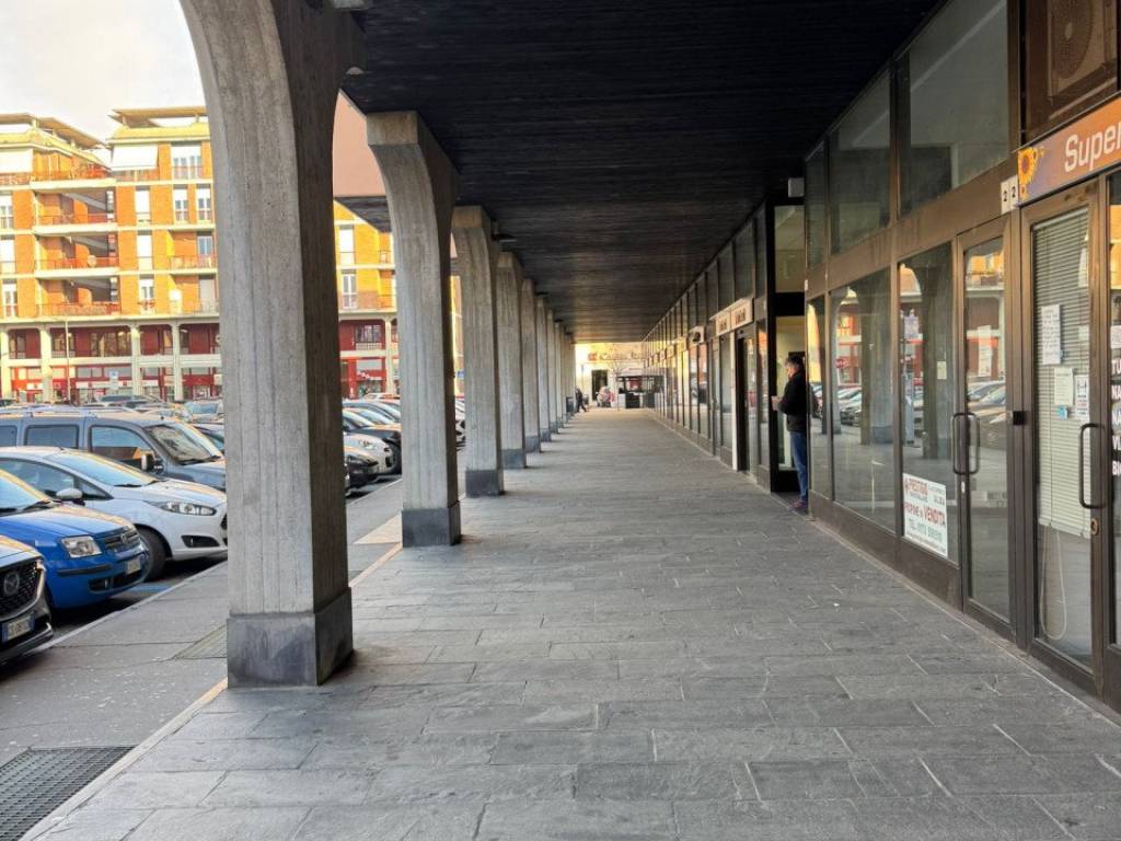Immobile a Alba in Piazza Cristo Re 3 - Foto 3