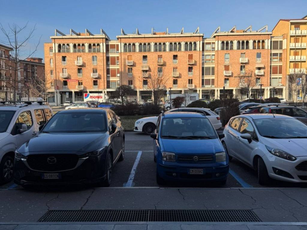 Immobile a Alba in Piazza Cristo Re 3 - Foto 5