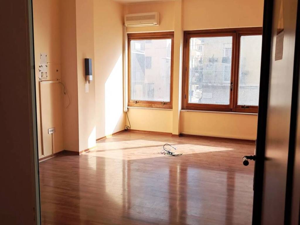 Immobile a Terni in Piazza Cornelio Tacito No Number - Foto 5