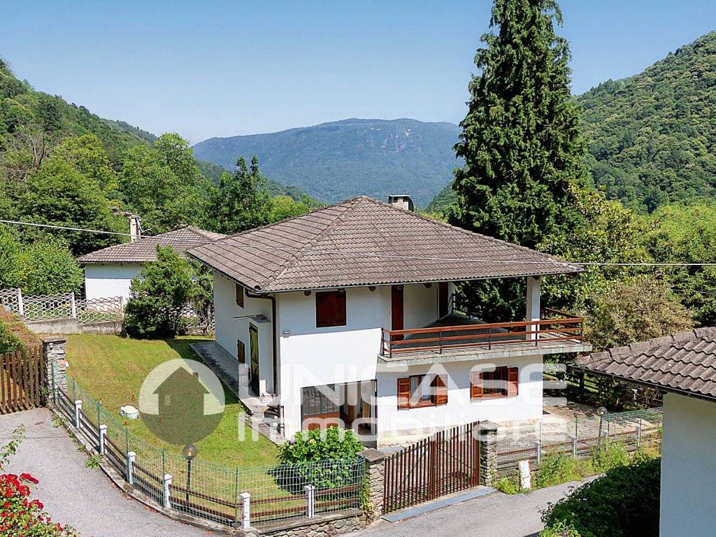 Villa a Paesana in Frazione Calcinere Superiore, 152 - Foto 2