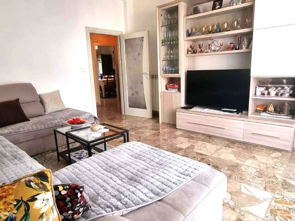 Appartamento a San giovanni valdarno in Via della Costituzione - Foto 2