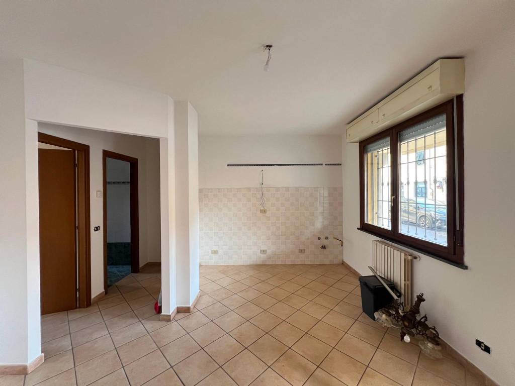 Appartamento a Pontedera in Via Roma - Foto 3