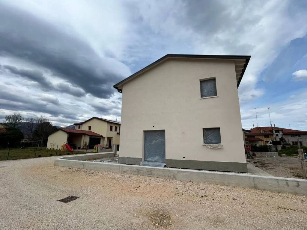 Villa a Cordignano in Giovanni Da Pinidello - Foto 3