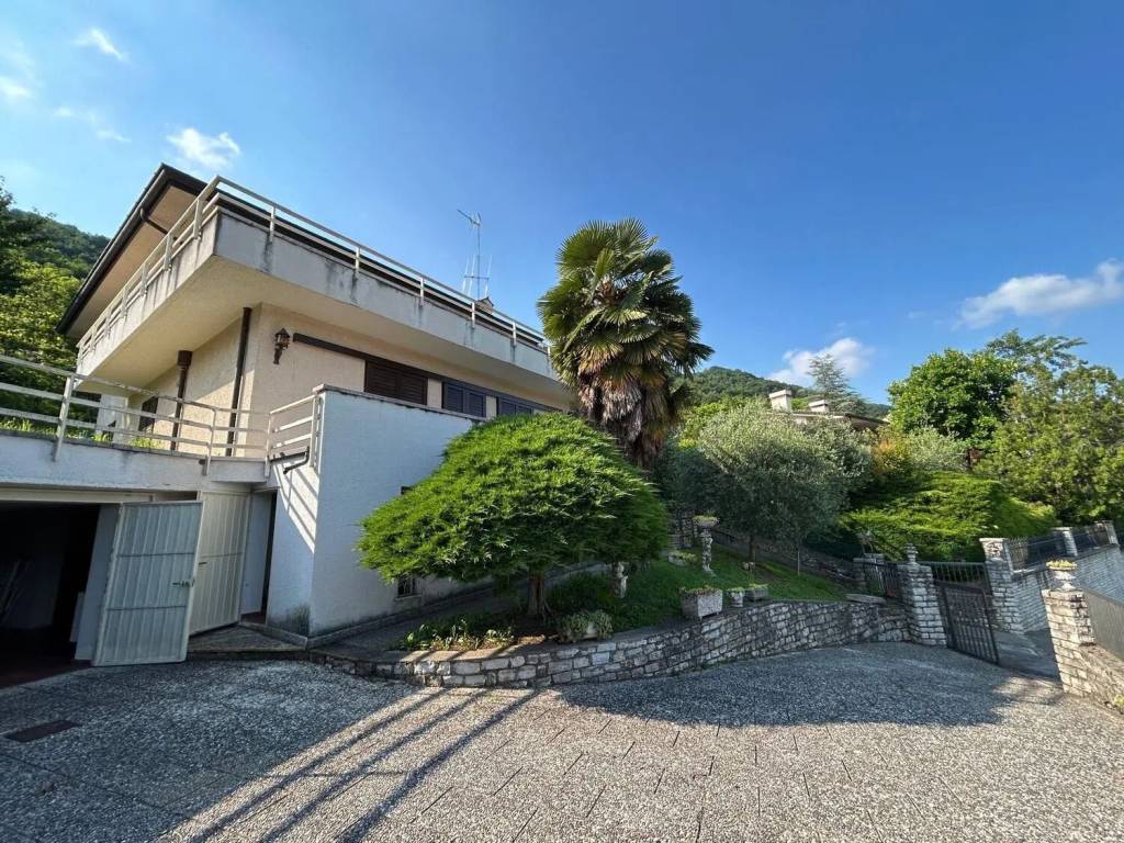 Villa a Tarzo in Via G. Verdi, 13 - Foto 2