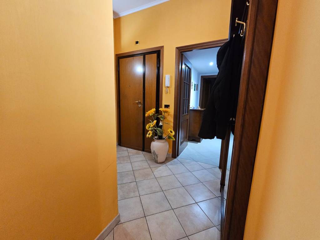 Appartamento a Guidonia montecelio in Via Giacomo Leopardi - Foto 5