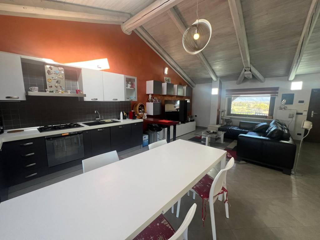 Appartamento a Ivrea in Via Torino, 549 - Foto 5