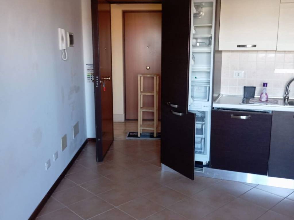 Appartamento a Guidonia montecelio in Via delle Dalie - Foto 5