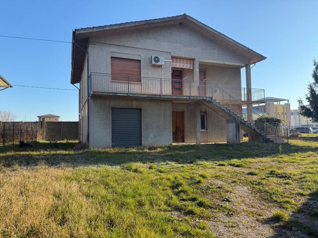 Villa a Bovolone - Foto 2