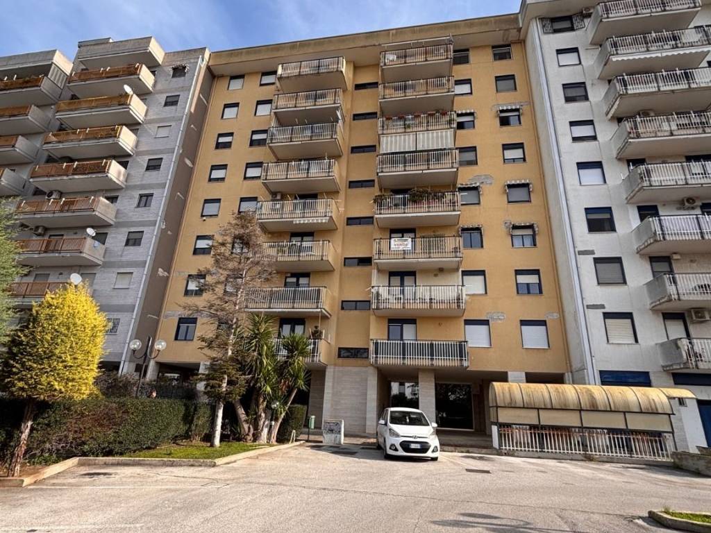 Appartamento a Bari in Via Angelantonio Quaranta, 9 - Foto 3