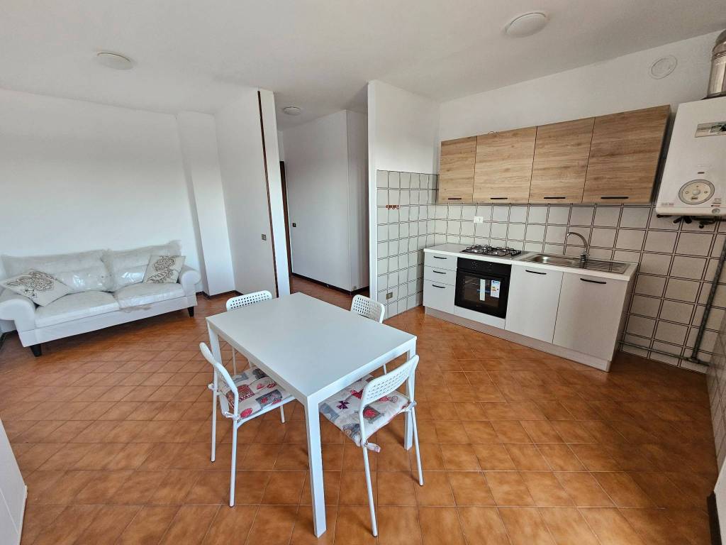 Appartamento a Udine in Via Jacopo e Giulio Pirona, 21 - Foto 2