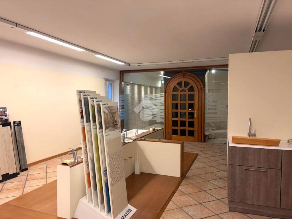 Immobile a Clusone in Piazza dell'Orologio, 60 - Foto 4