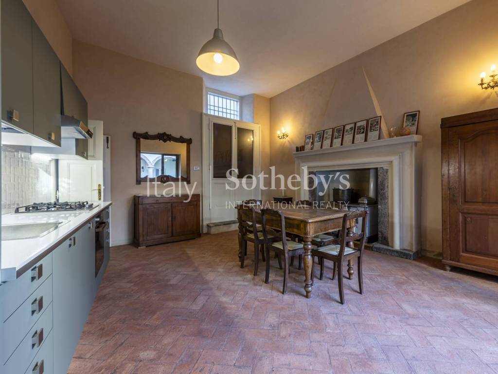 Appartamento a Besozzo in Via Sant'Antonio - Foto 2