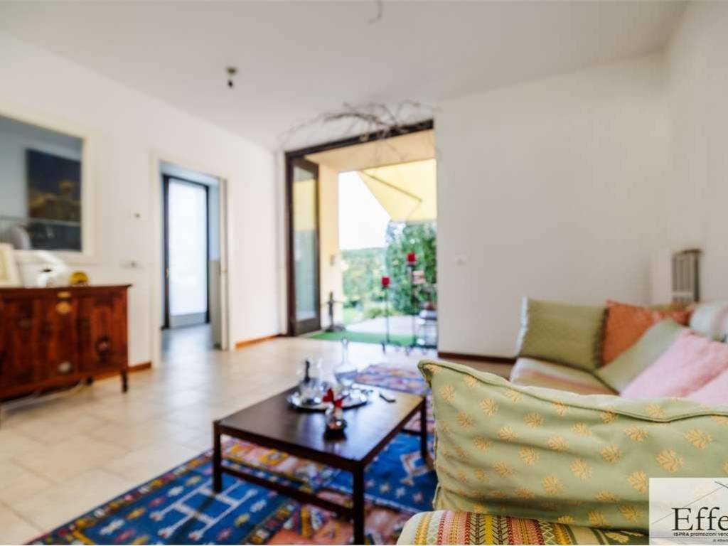 Villa a Besozzo in Via Stocchetti, 73 - Foto 2