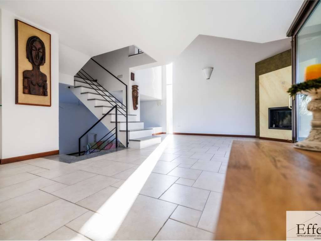 Villa a Besozzo in Via Stocchetti, 73 - Foto 5