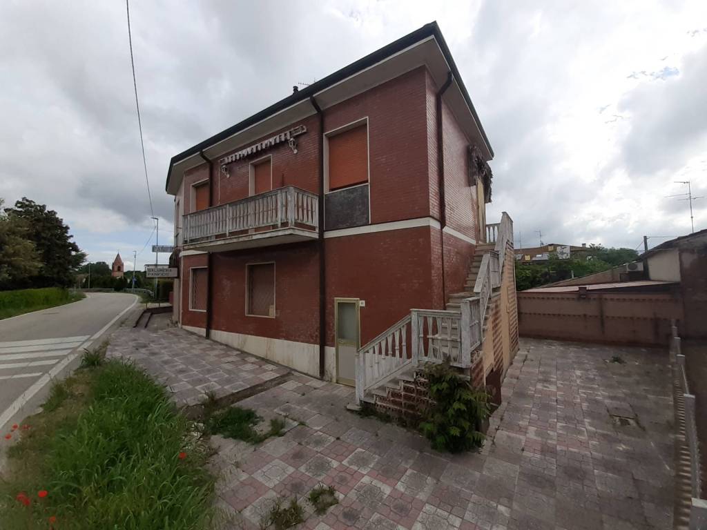 Casa indipendente a Ferrara in Via Tambellina, 57 - Foto 2