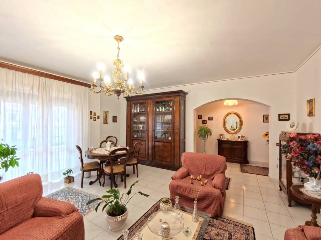 Villa a Acquapendente in Via Giambattista Casti - Foto 4
