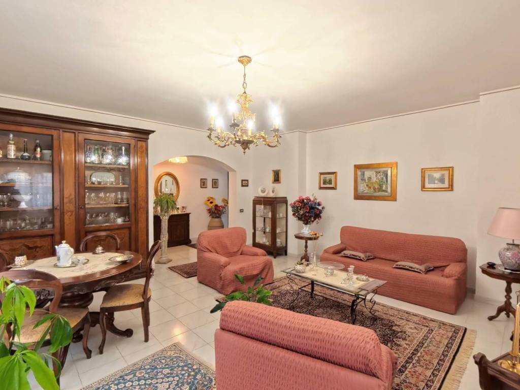 Villa a Acquapendente in Via Giambattista Casti - Foto 5