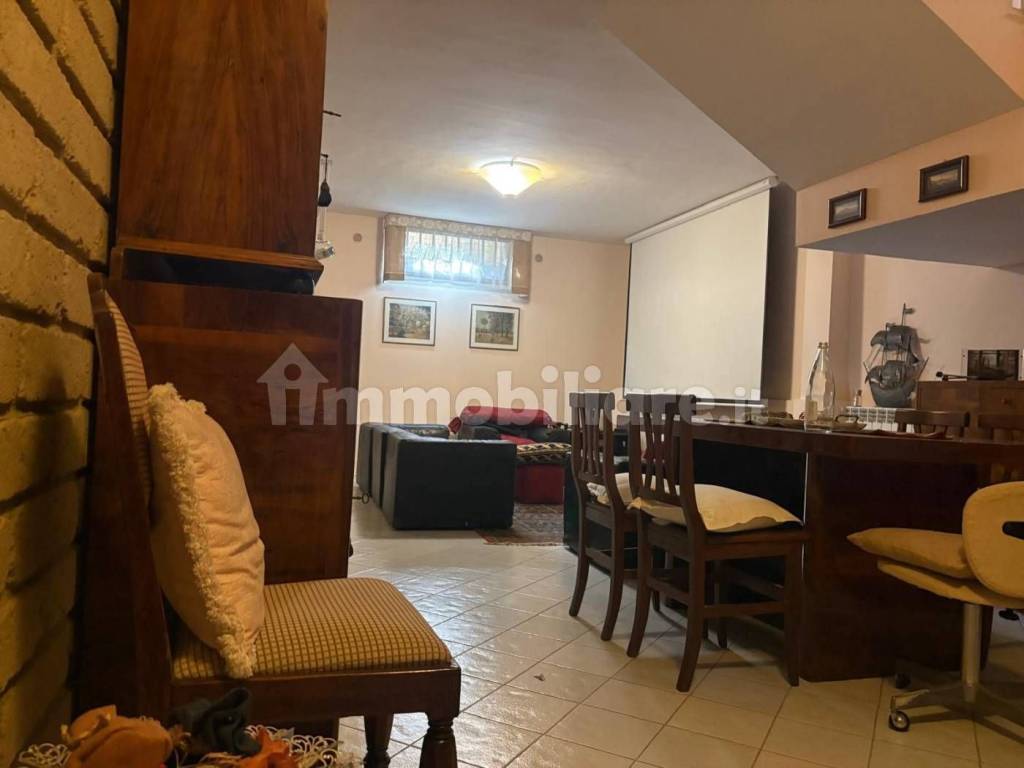 Villa a Caserta in Via Vitagliano Rossetti - Foto 4