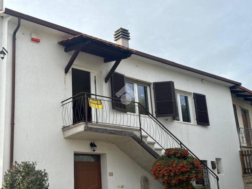 Appartamento a Giano dell'umbria in Località Casa Maggi - Foto 2