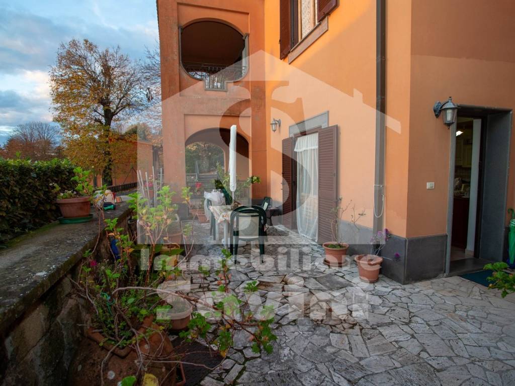 Appartamento a Ariccia in Viale dei Castani - Foto 5