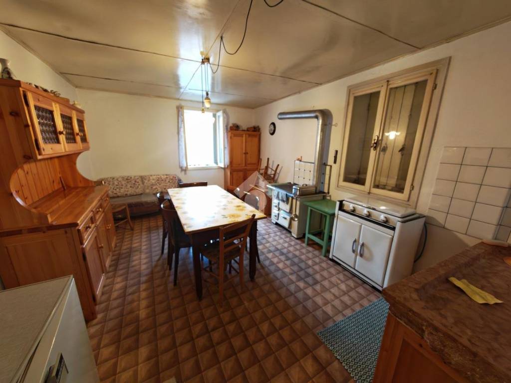 Casa indipendente a Roana in Via S. Rocco, 4 - Foto 3