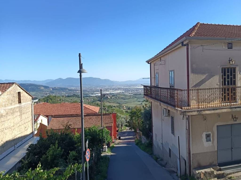 Appartamento a Montecorvino pugliano - Foto 2