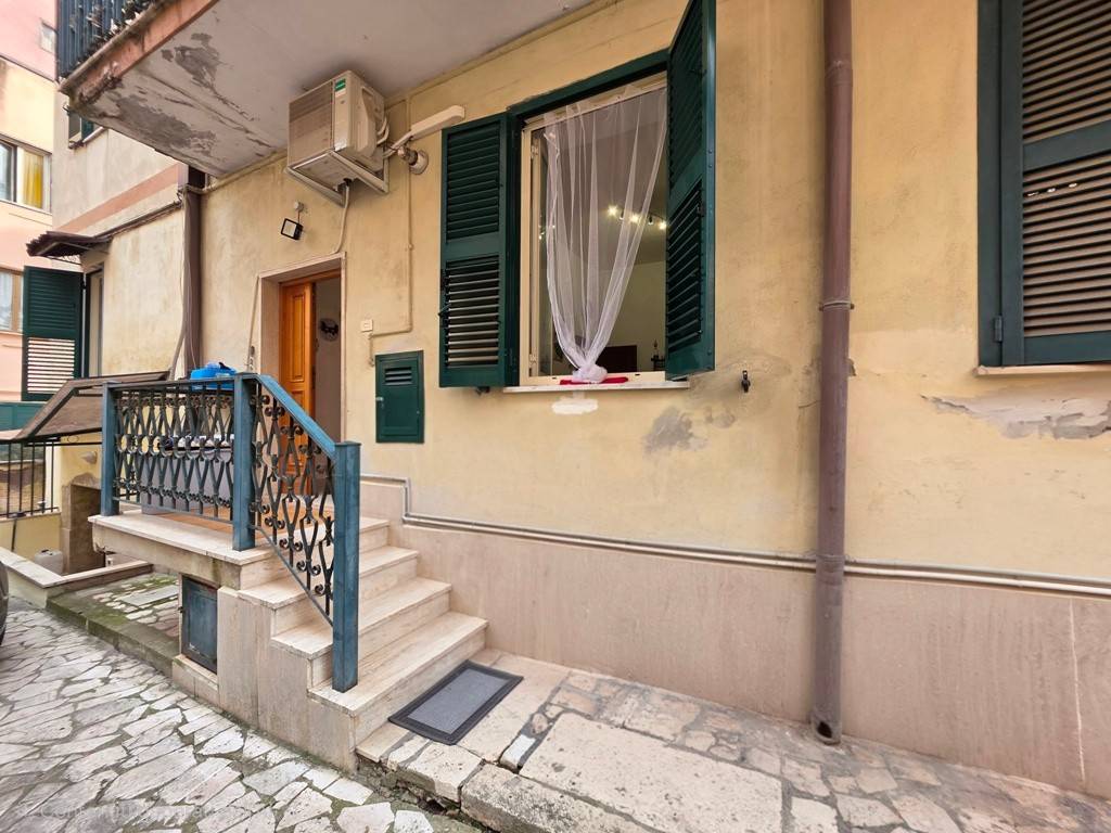 Appartamento a Tivoli in Via Fratelli Bandiera, 10 - Foto 2