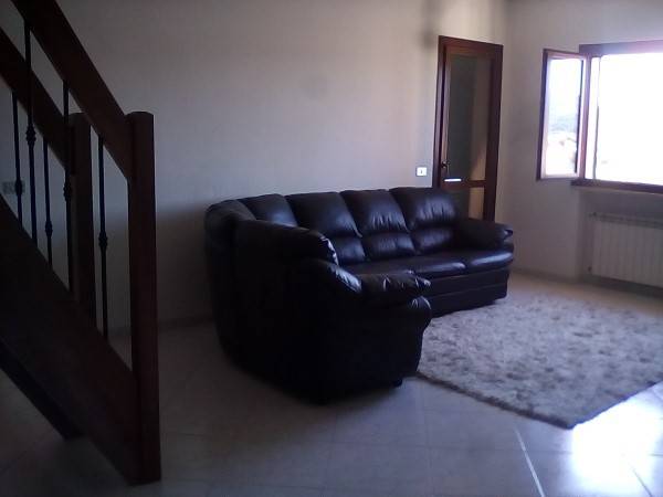 Appartamento a Santo stefano di magra in Via Alessandro Volta, 3 - Foto 2